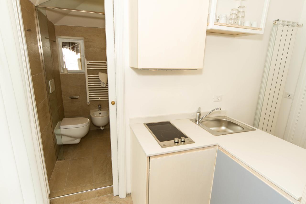 Residence Villa Ombrosa Spotorno Esterno foto