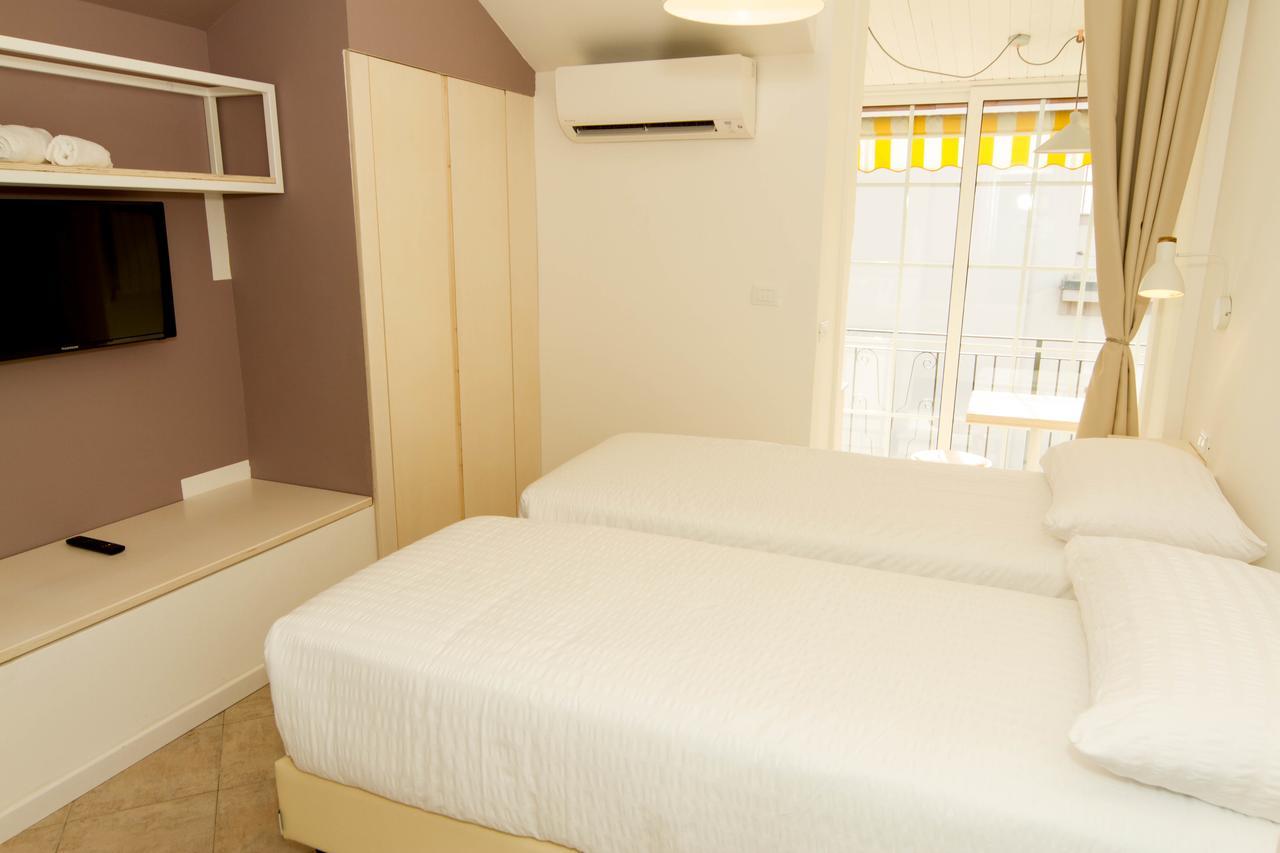 Residence Villa Ombrosa Spotorno Esterno foto